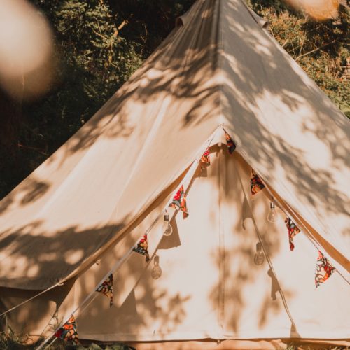 safari tents hay on wye