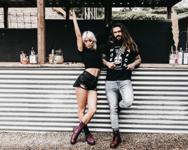 Wedding couple in the courtyard at Drovers Rest